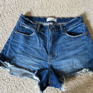 Abercrombie and Fitch the cutoff short high rise, curve love size 8